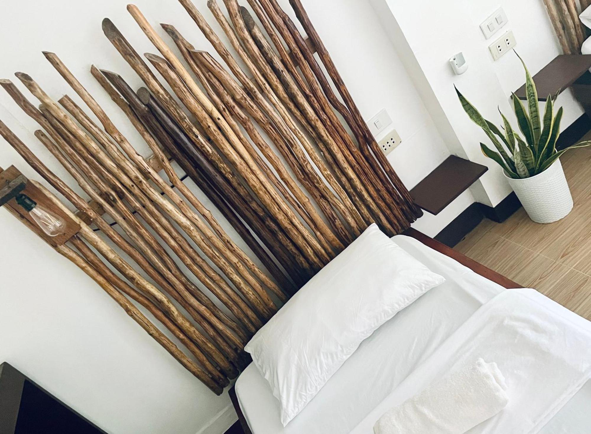 Siargao Sunflower Suites General Luna  Luaran gambar