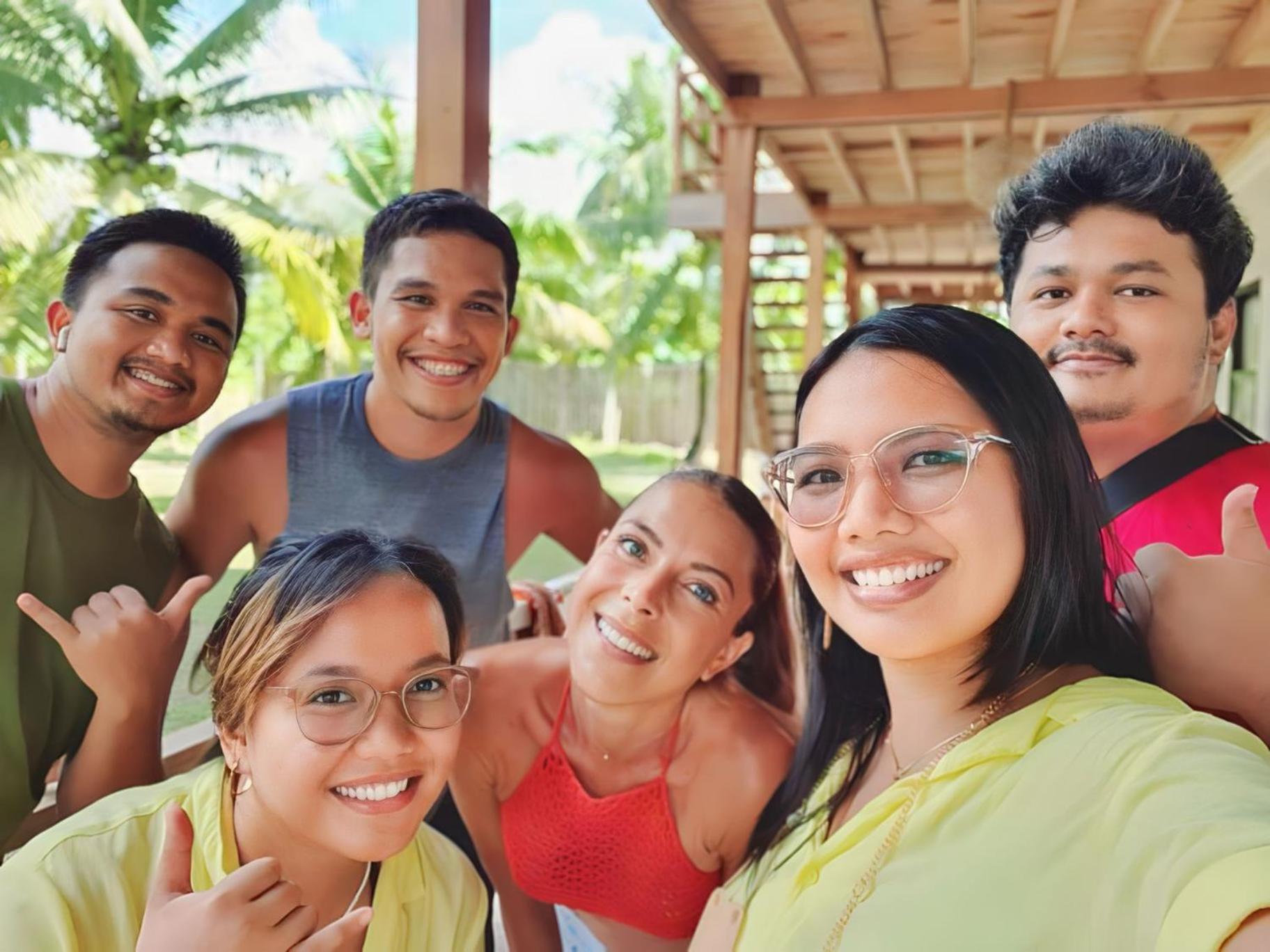 Siargao Sunflower Suites General Luna  Luaran gambar