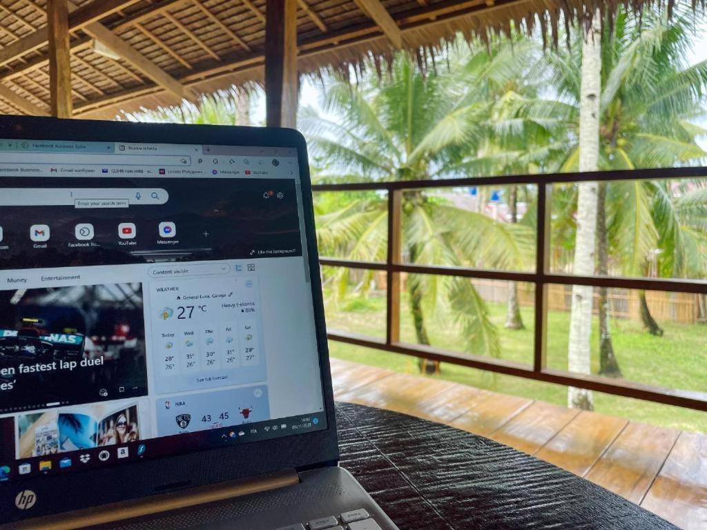 Siargao Sunflower Suites General Luna  Luaran gambar