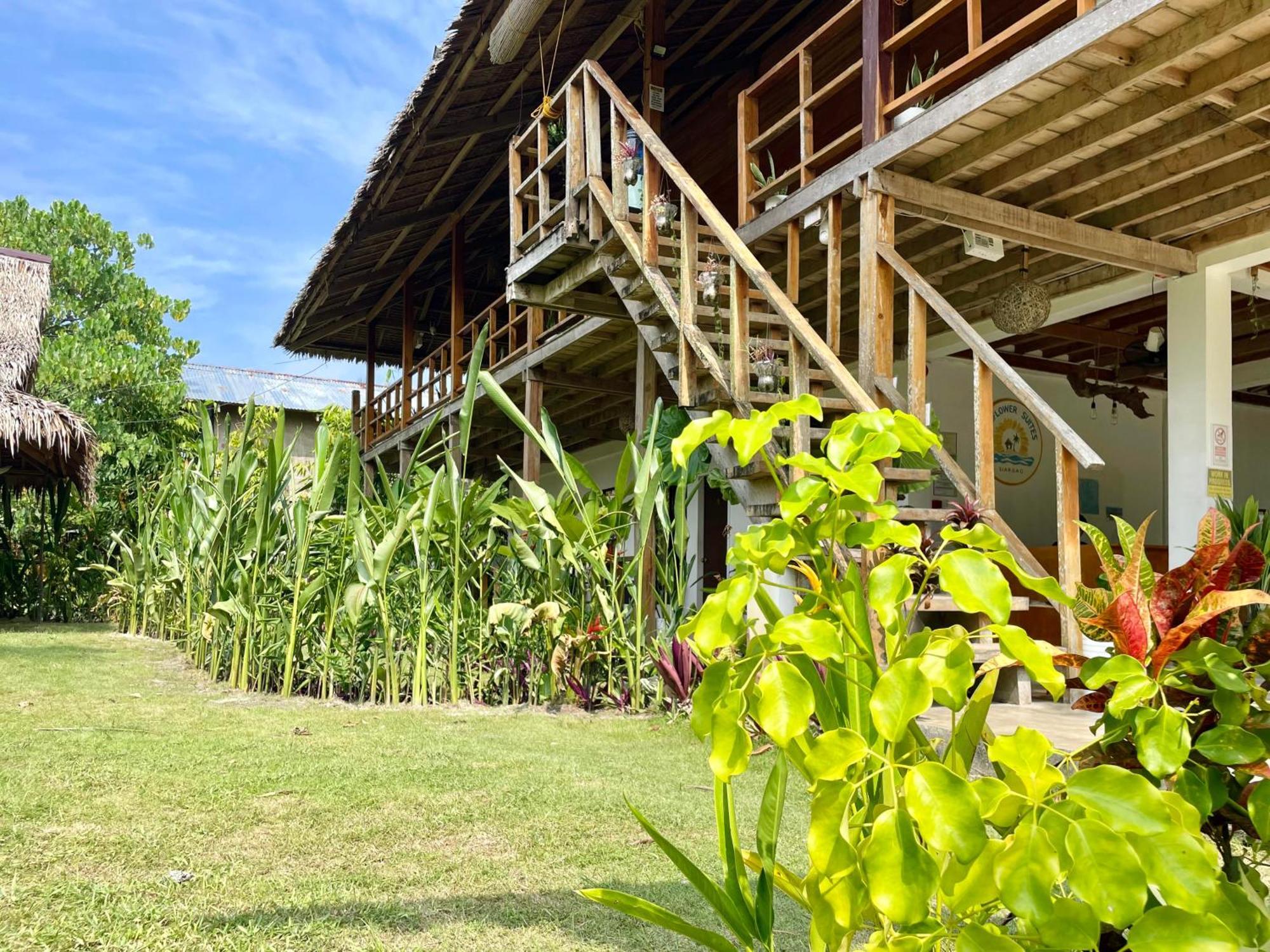 Siargao Sunflower Suites General Luna  Luaran gambar