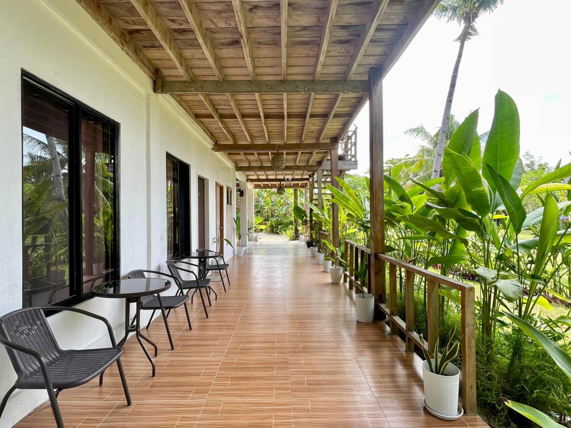 Siargao Sunflower Suites General Luna  Luaran gambar