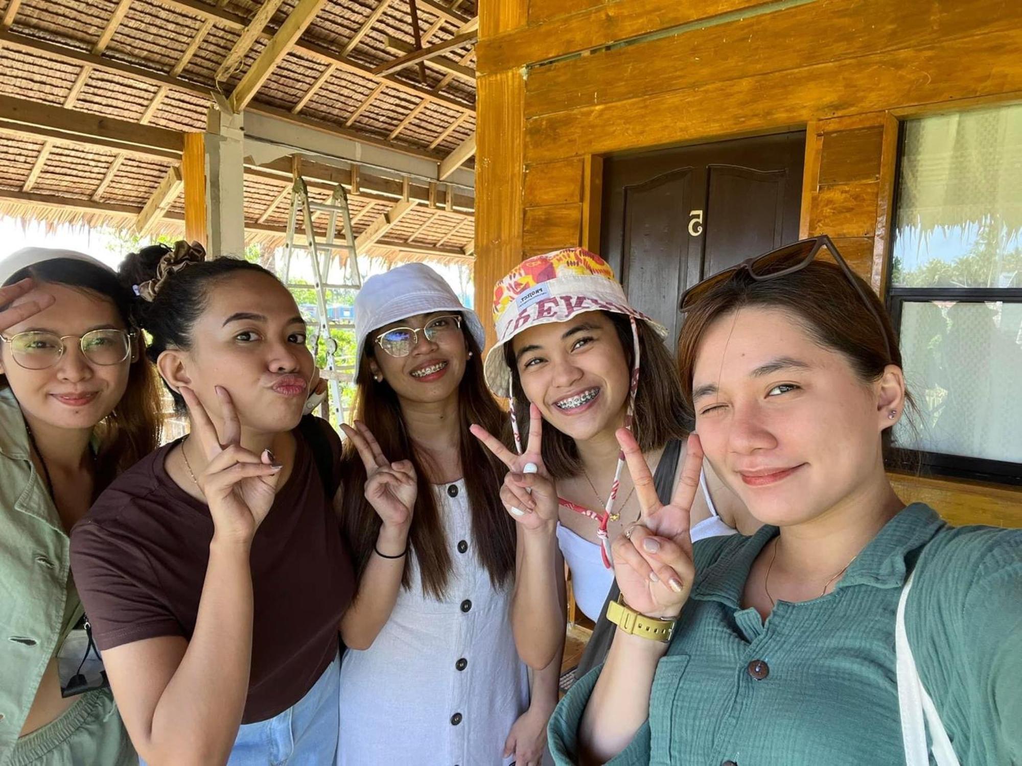 Siargao Sunflower Suites General Luna  Luaran gambar