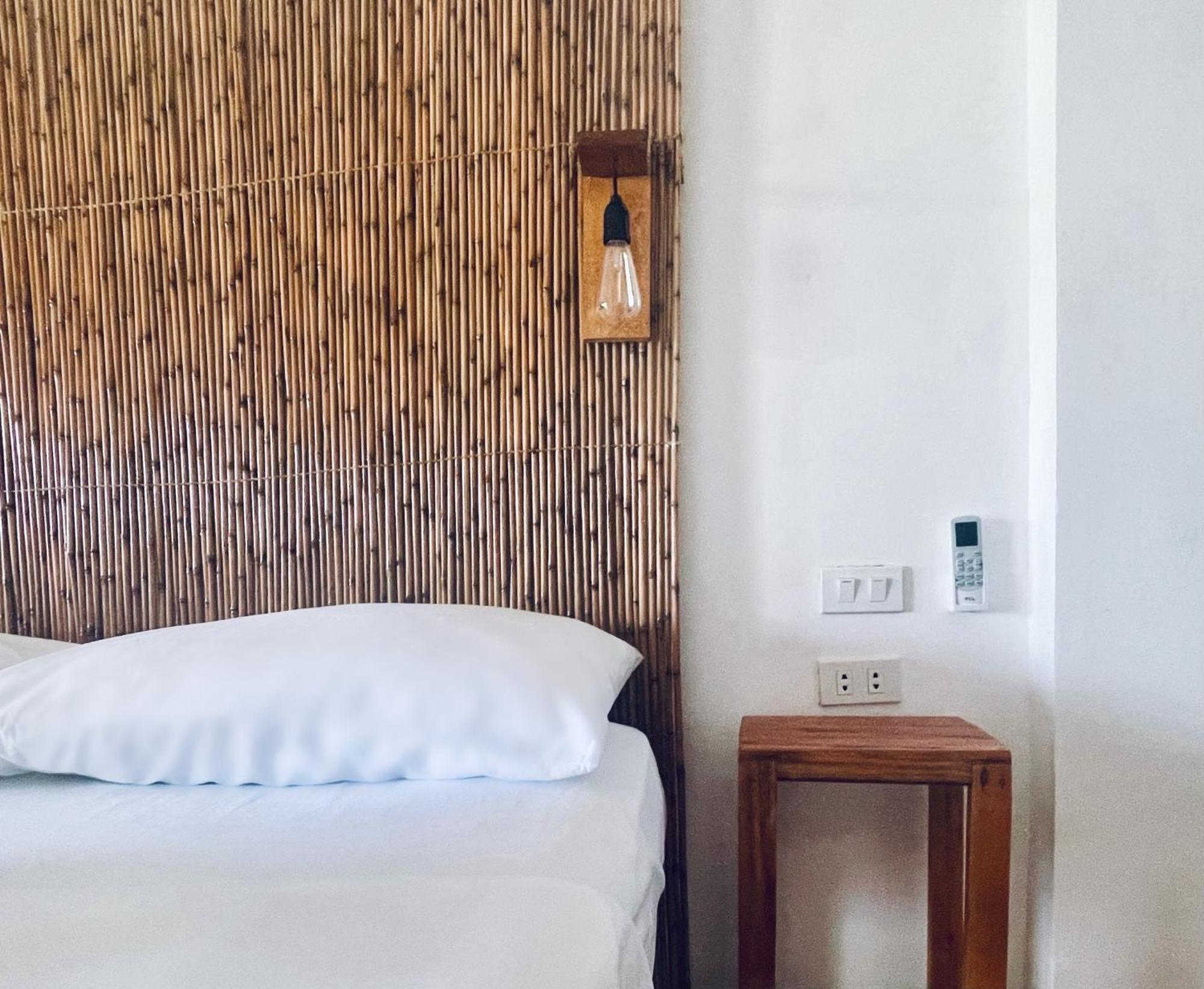 Siargao Sunflower Suites General Luna  Luaran gambar