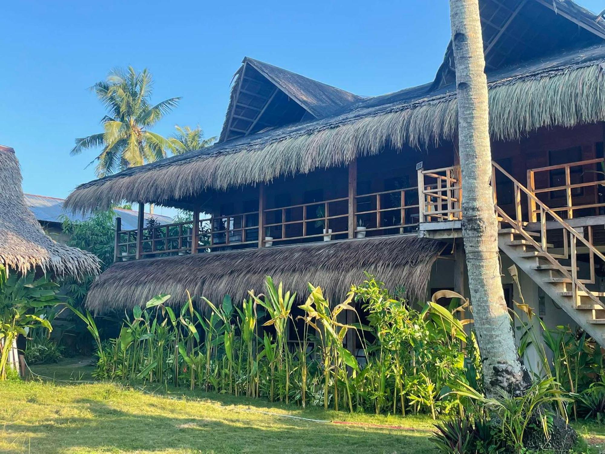 Siargao Sunflower Suites General Luna  Luaran gambar